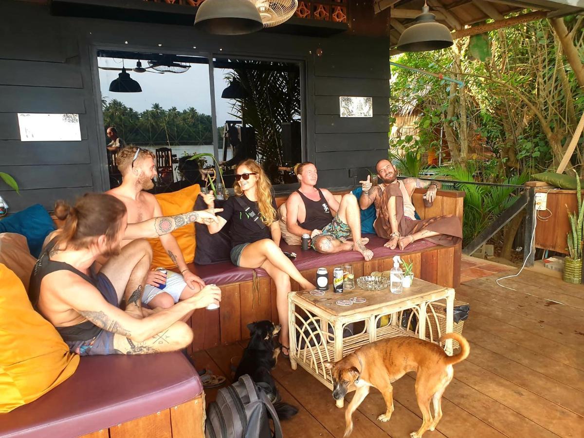 The Hideaway Hotel Кампот Екстериор снимка